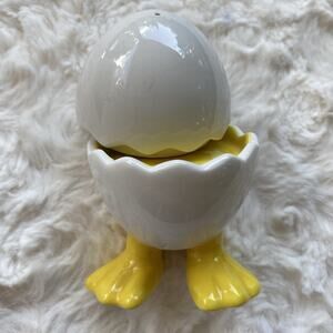 Bella Casa by‎ Ganz Stacking Cracked Egg With Duck Feet Salt Pepper Shaker Set
